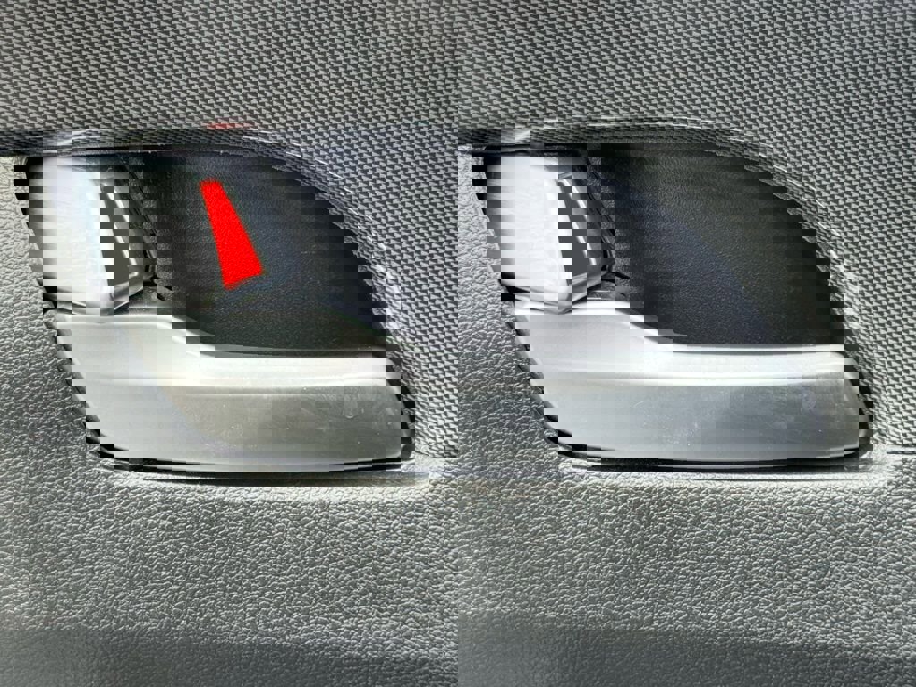 Used 2023 Hyundai Santa Fe SEL image 17