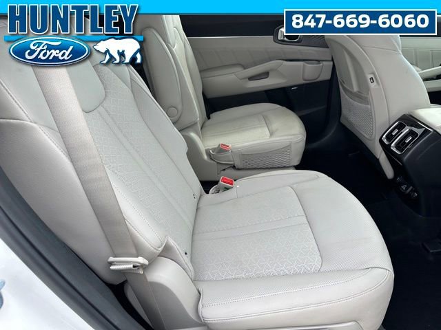Used 2023 Kia Sorento SX Prestige image 10
