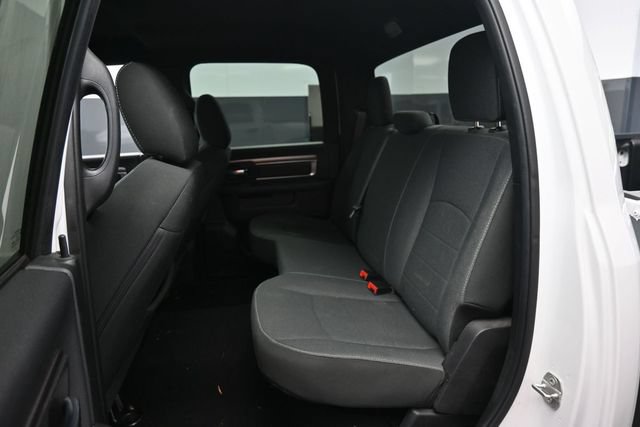 Used 2024 RAM 1500 Warlock AWD/4WD image 11