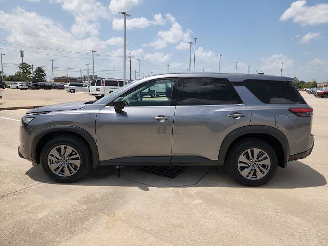 Certified 2025 Nissan Pathfinder S FWD image 8