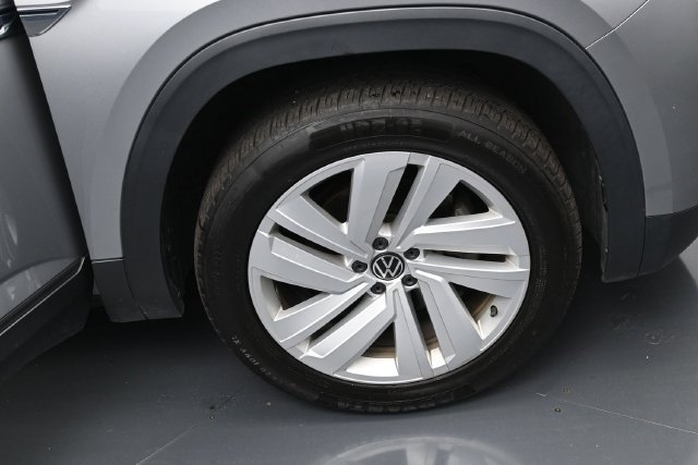 Used 2021 Volkswagen Atlas Cross Sport SE AWD/4WD image 37