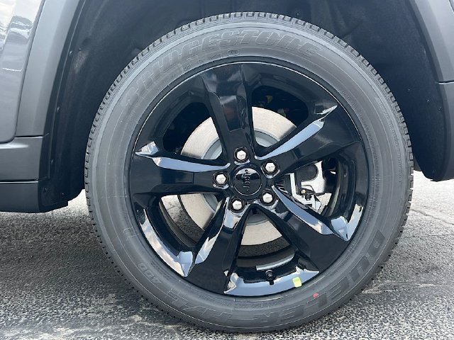 New 2025 Jeep Grand Cherokee L Altitude AWD/4WD image 33