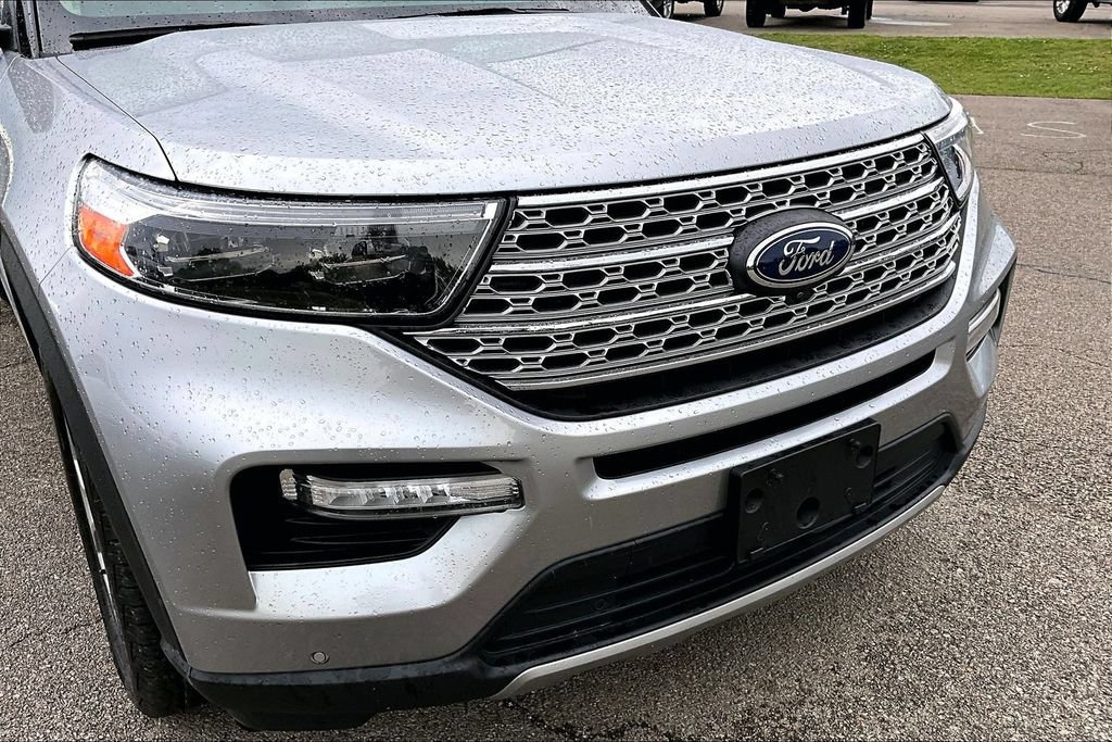 Used 2022 Ford Explorer Limited AWD/4WD image 28