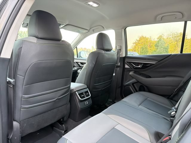 Certified 2023 Subaru Outback Onyx Edition AWD/4WD image 9