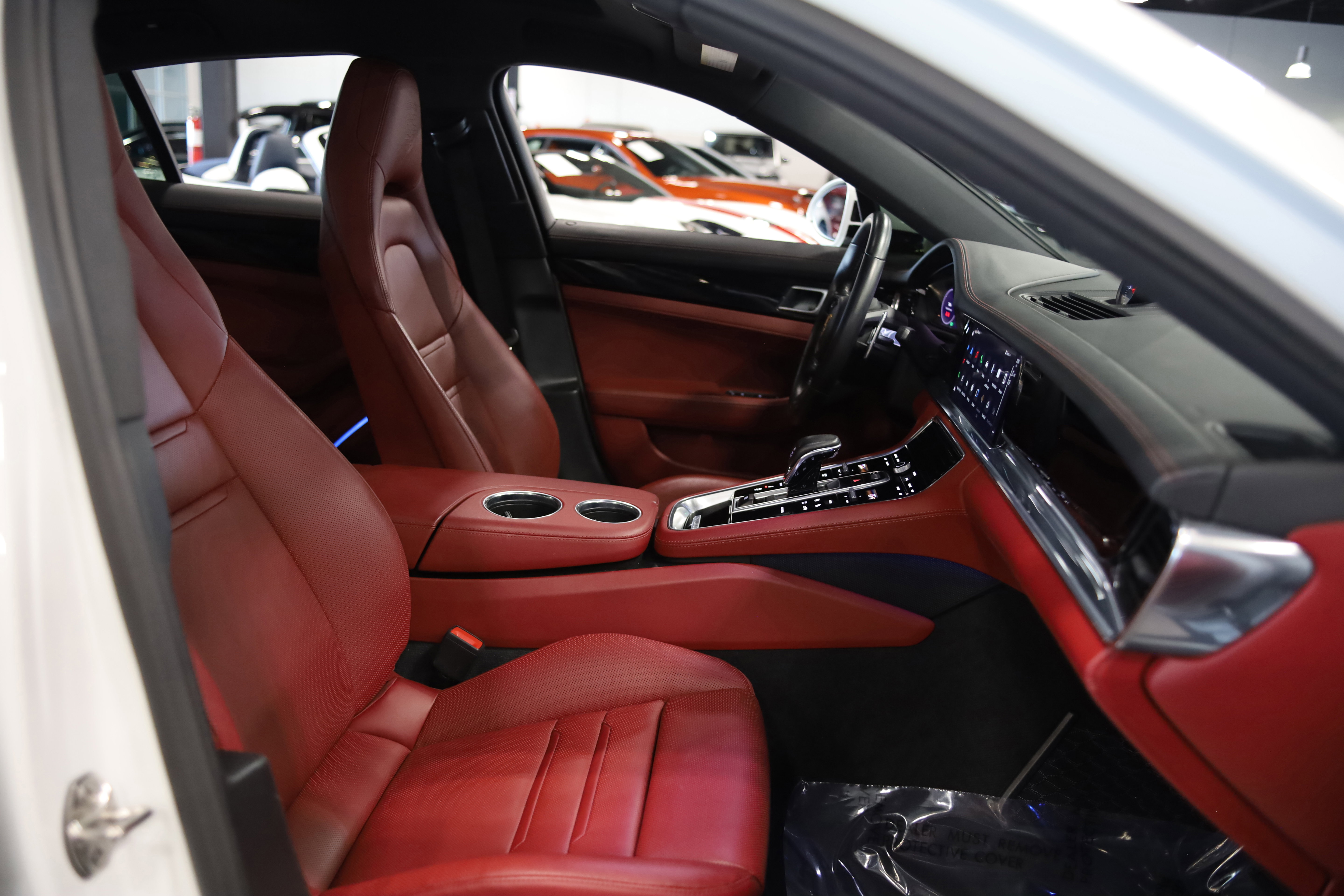 Used 2022 Porsche Panamera 4 AWD/4WD image 44