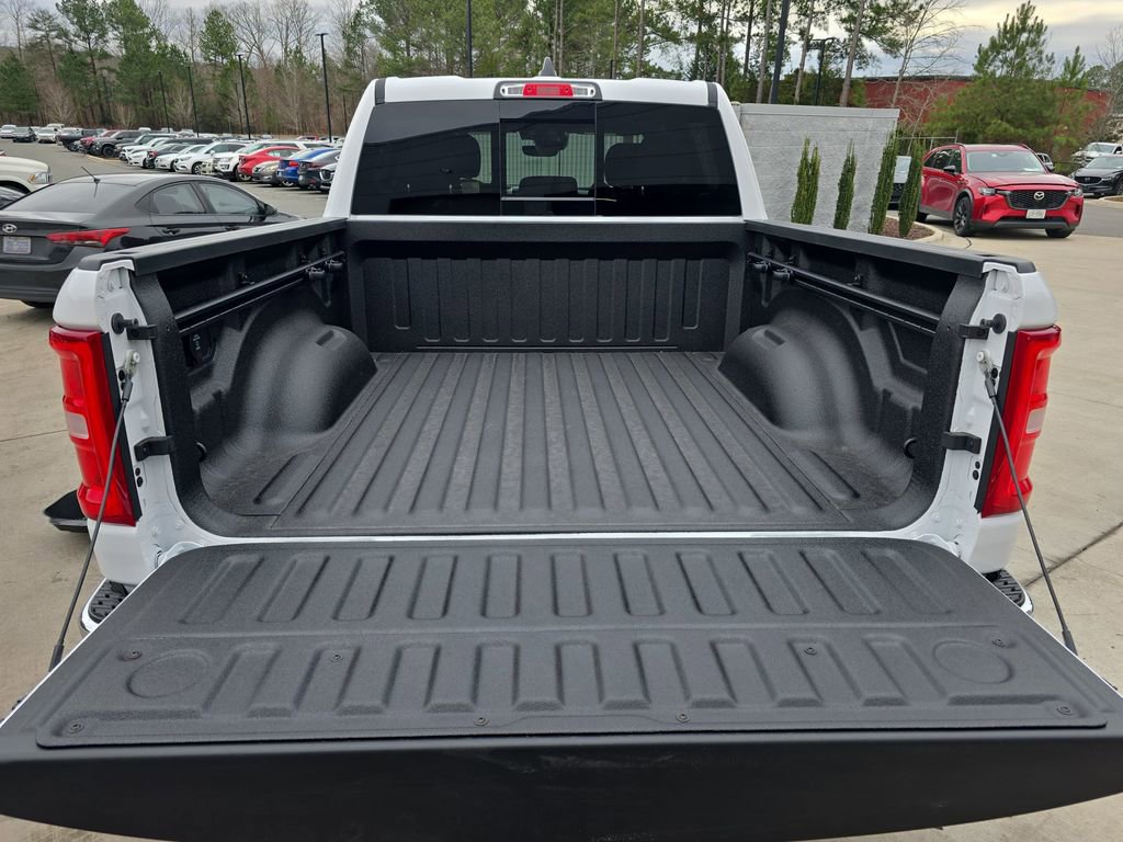 New 2026 RAM 1500 Big Horn AWD/4WD image 13