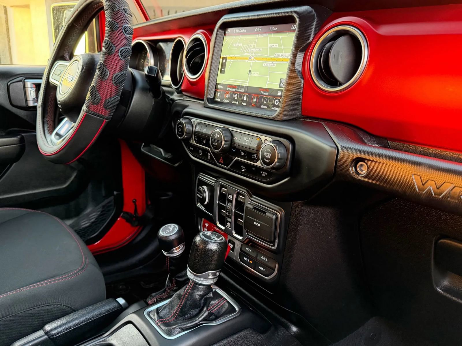 Used 2018 Jeep Wrangler Unlimited Rubicon AWD/4WD image 13