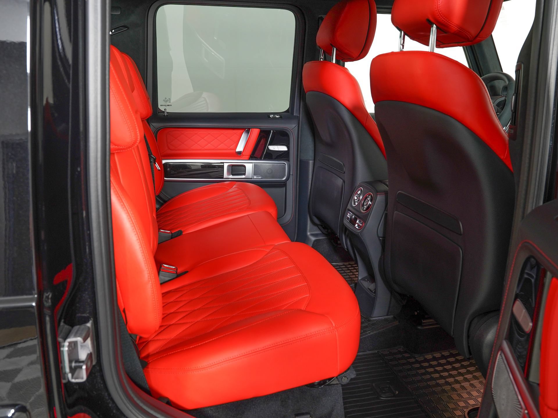 Used 2026 Mercedes-Benz G 63 AMG 4MATIC image 9