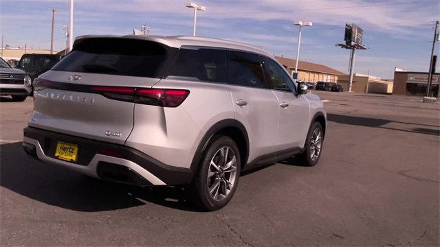 Used 2023 INFINITI QX60 Luxe image 9