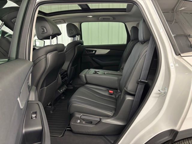 Certified 2025 Acura MDX SH-AWD image 16