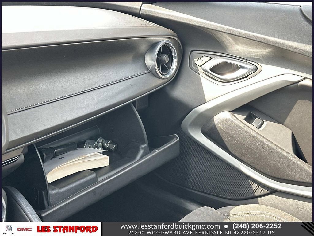 Used 2017 Chevrolet Camaro LT RWD image 32