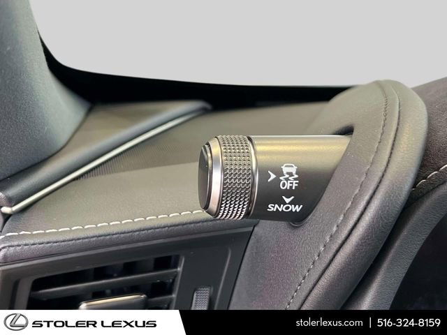 Used 2018 Lexus LC 500 Coupe w/ Sport Package image 29