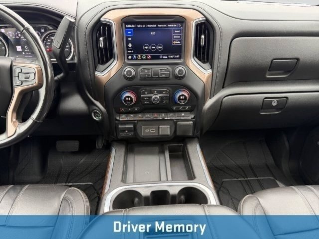 Used 2020 Chevrolet Silverado 1500 High Country w/ Technology Package AWD/4WD image 14