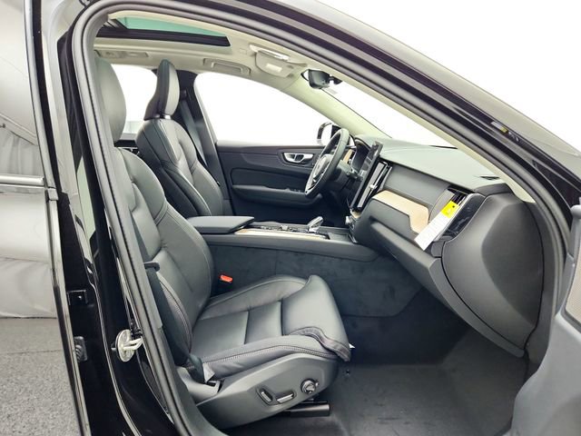 New 2026 Volvo XC60 B5 Ultra w/ Protection Package Premier image 18