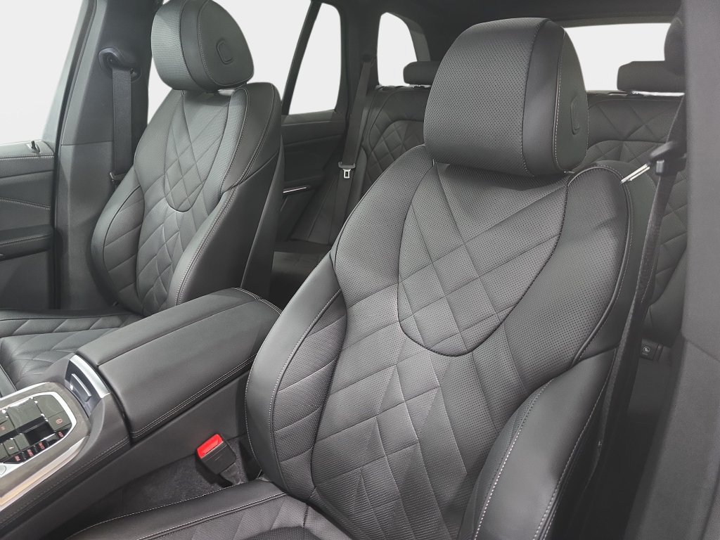 Certified 2025 BMW X5 sDrive40i RWD image 19