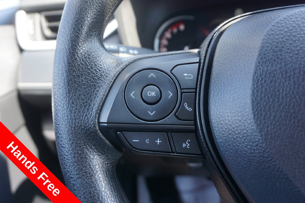 Certified 2025 Toyota RAV4 XLE AWD/4WD image 4