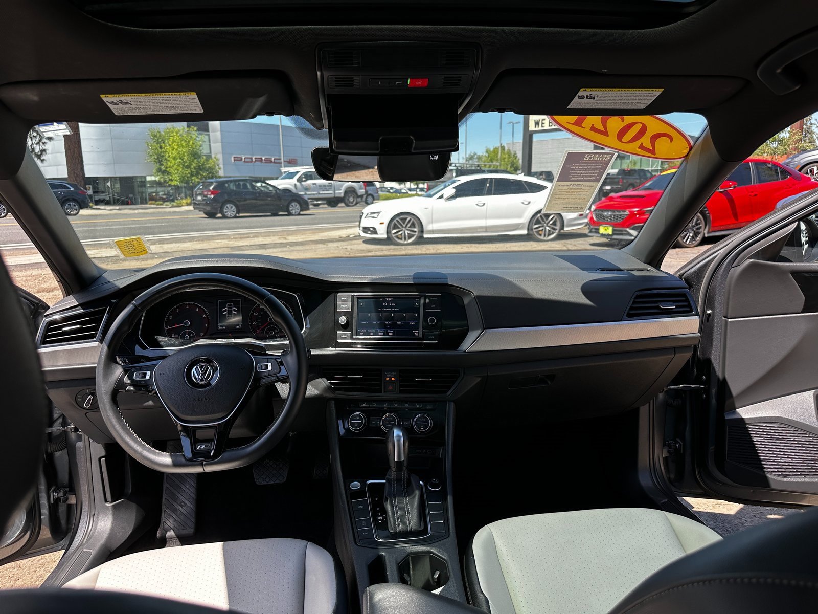 Used 2021 Volkswagen Jetta R-Line image 15