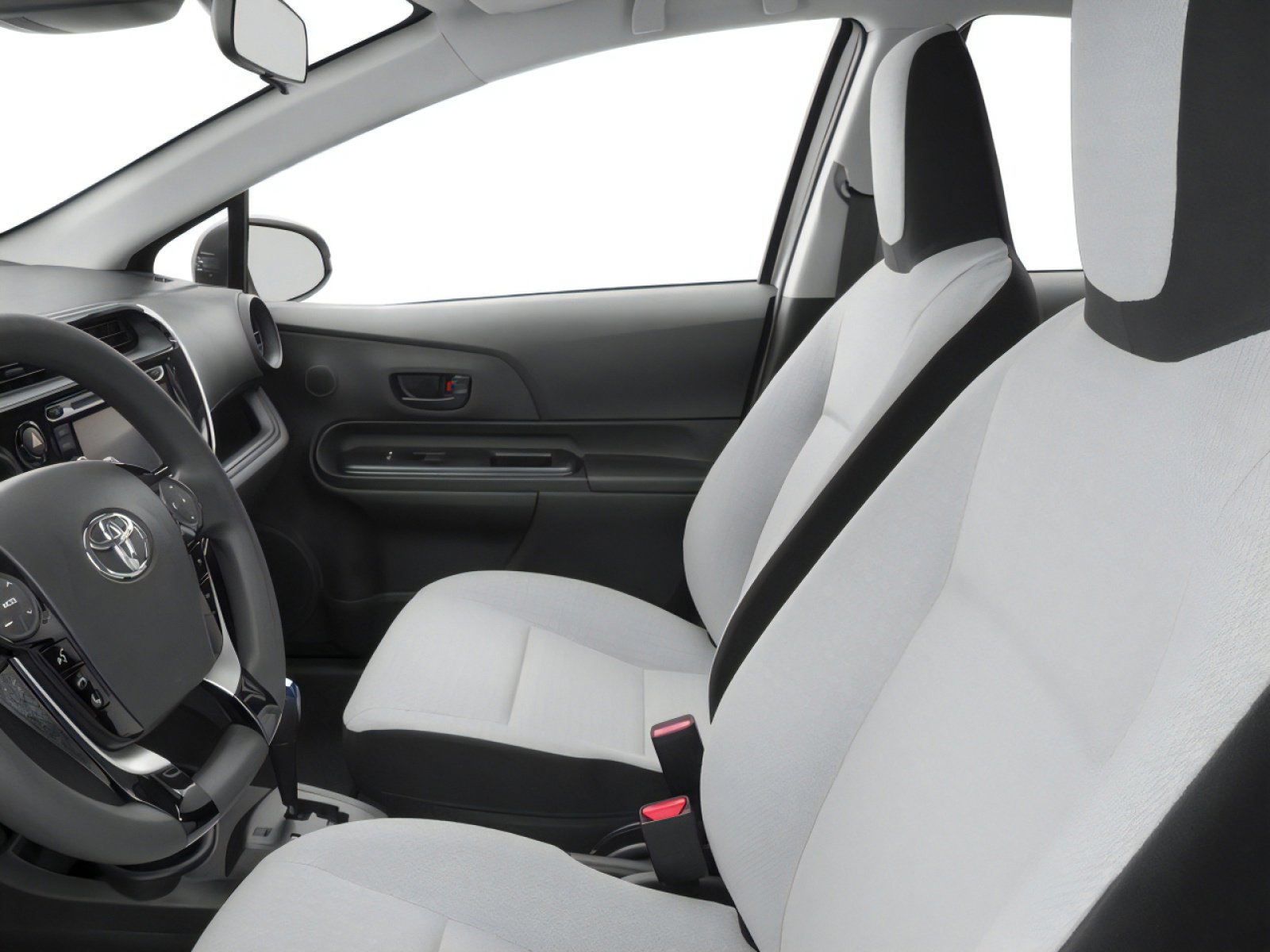 Used 2018 Toyota Prius C One FWD image 9