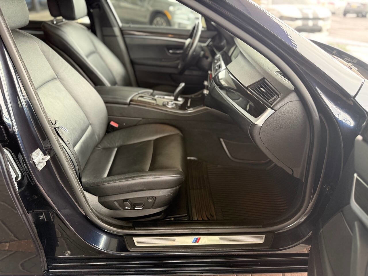 Used 2013 BMW 535i Sedan image 38