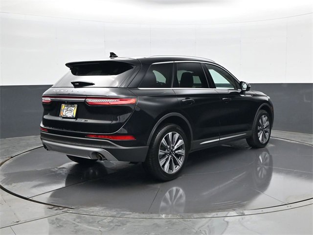 Used 2022 Lincoln Corsair Reserve image 5