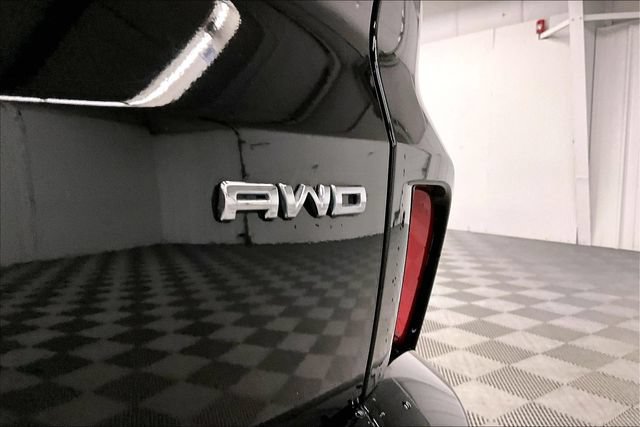 Used 2024 Ford Escape ST-Line w/ Tech Pack #1 AWD/4WD image 9