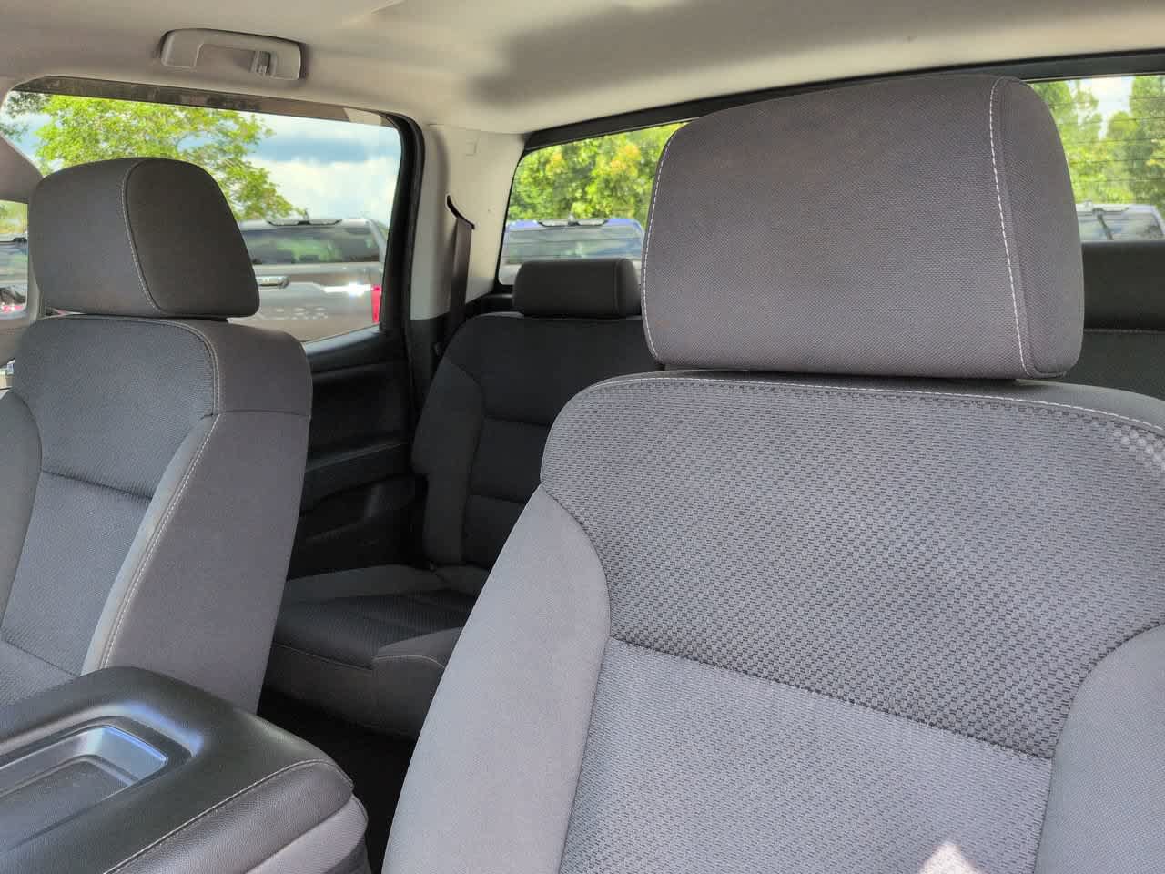 Used 2018 Chevrolet Silverado 1500 LT w/ All Star Edition AWD/4WD image 8