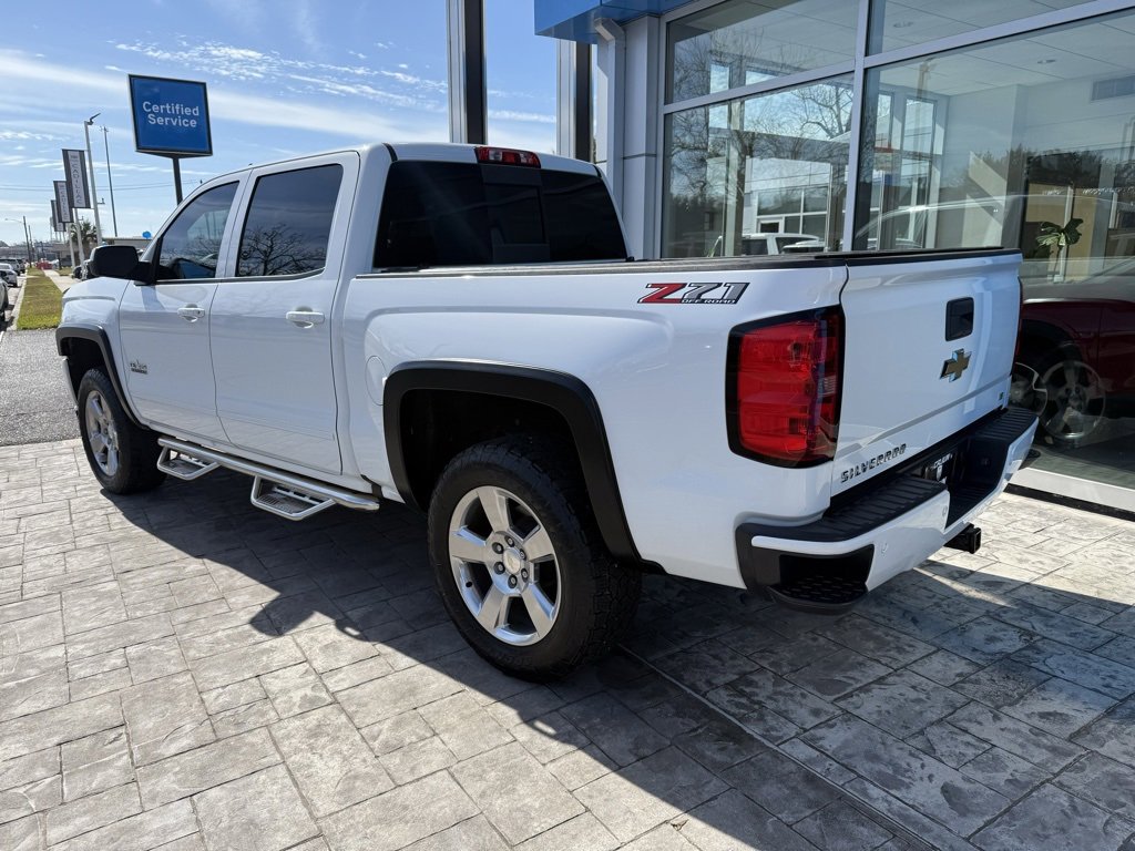 Used 2018 Chevrolet Silverado 1500 LT w/ Texas Edition image 2