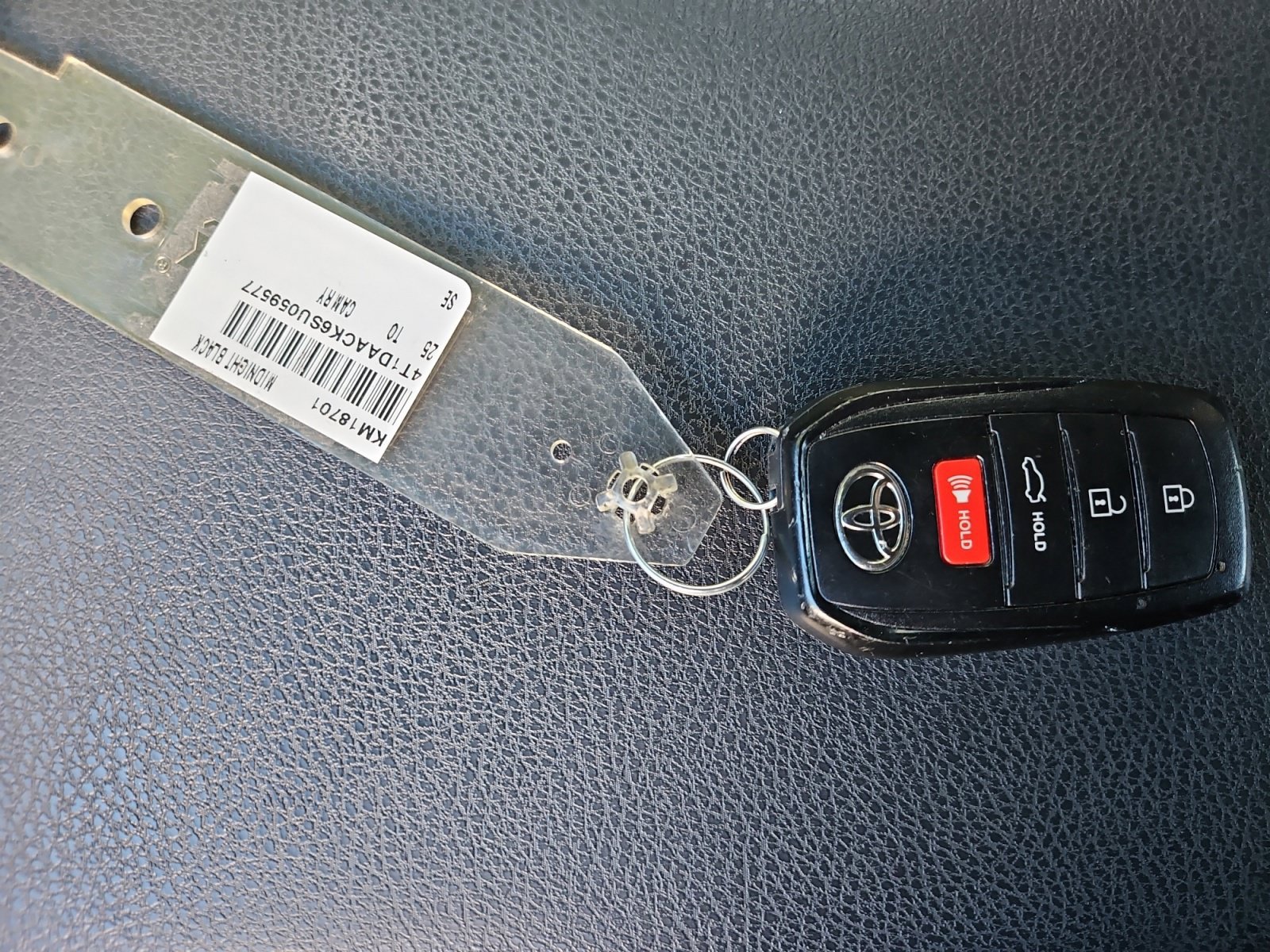 Used 2025 Toyota Camry SE FWD image 21
