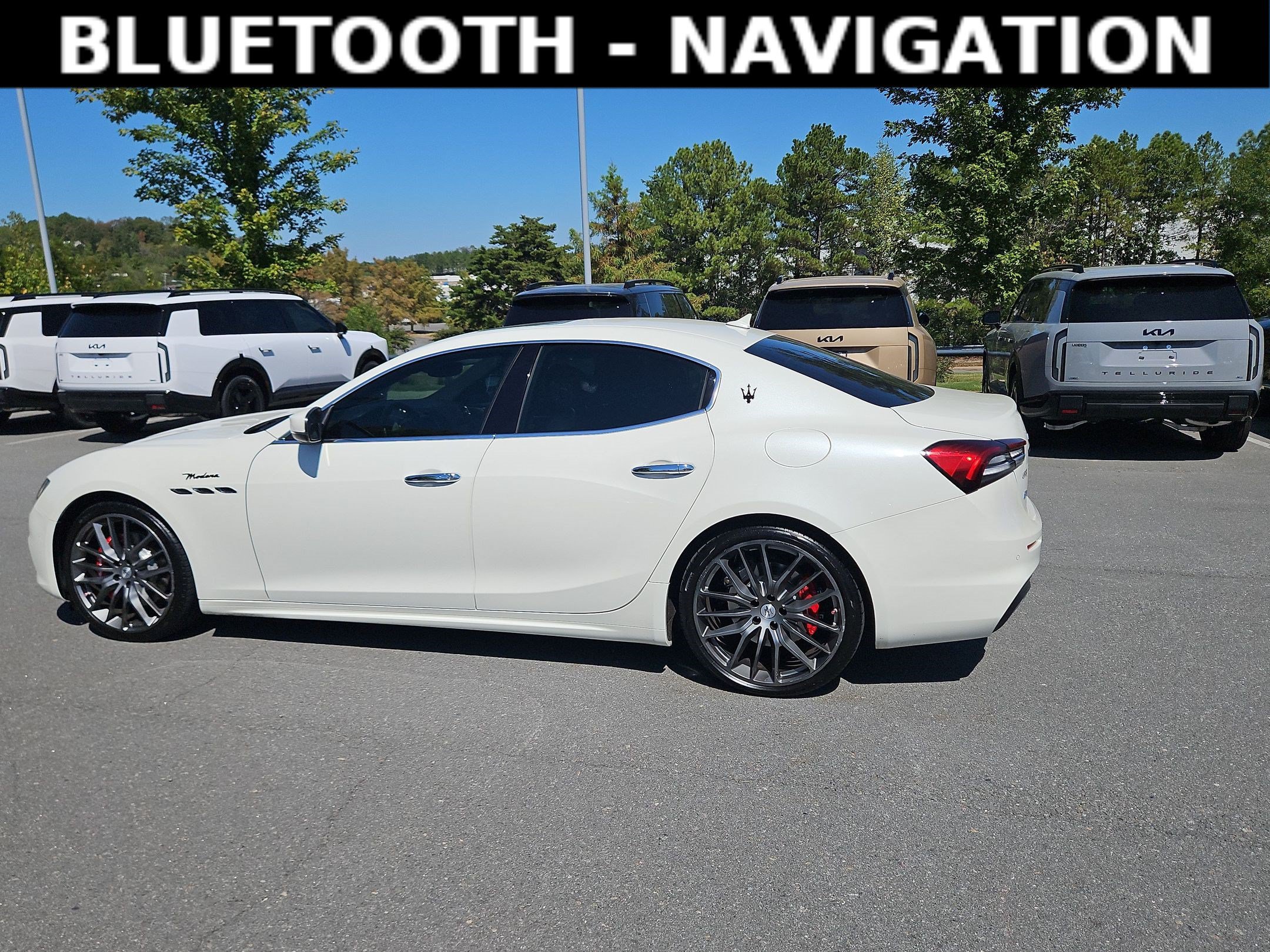 Used 2022 Maserati Ghibli Modena Q4 AWD/4WD image 5