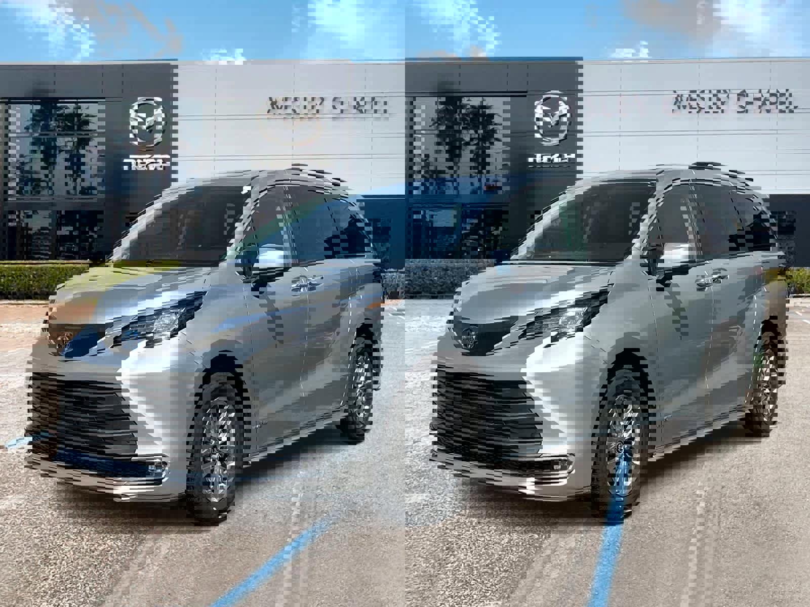 Used 2021 Toyota Sienna XLE w/ XLE Plus Package