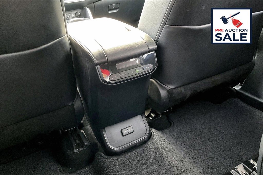 Used 2023 Toyota Highlander XSE image 35