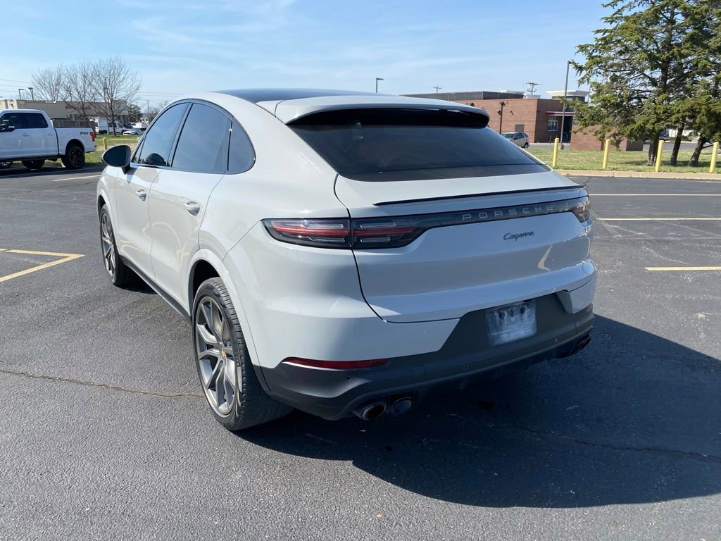Used 2023 Porsche Cayenne Coupe AWD/4WD image 7