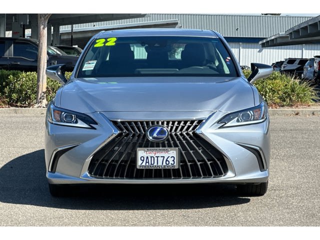 Certified 2022 Lexus ES 300h w/ Premium Package FWD image 9