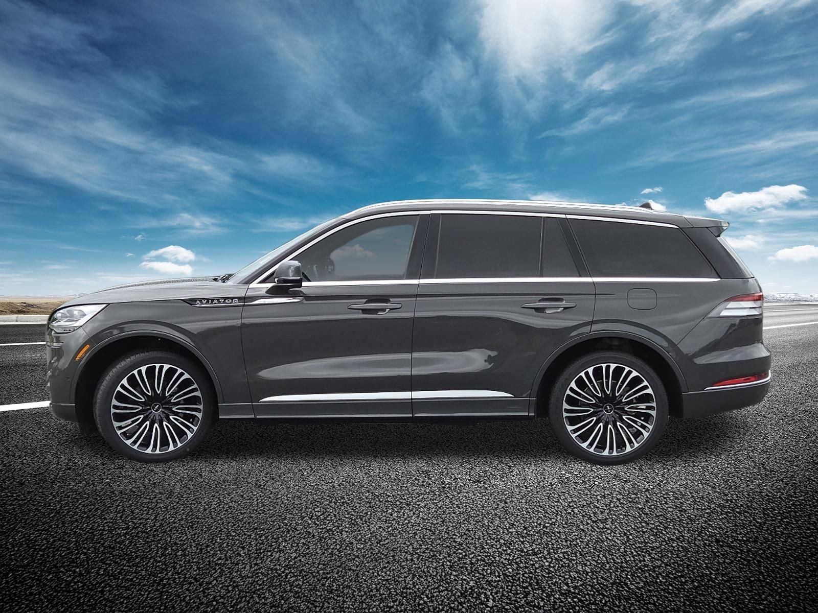 Used 2023 Lincoln Aviator Black Label AWD/4WD image 18