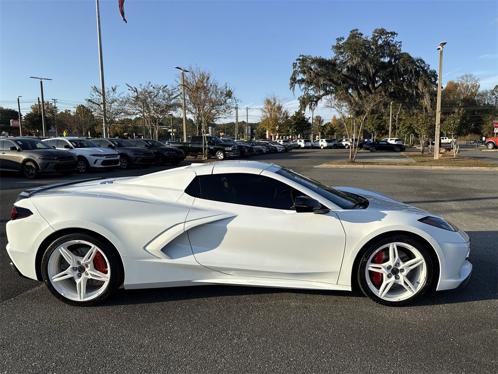 Used 2023 Chevrolet Corvette Stingray Premium Conv w/ Z51 Performance Package image 2