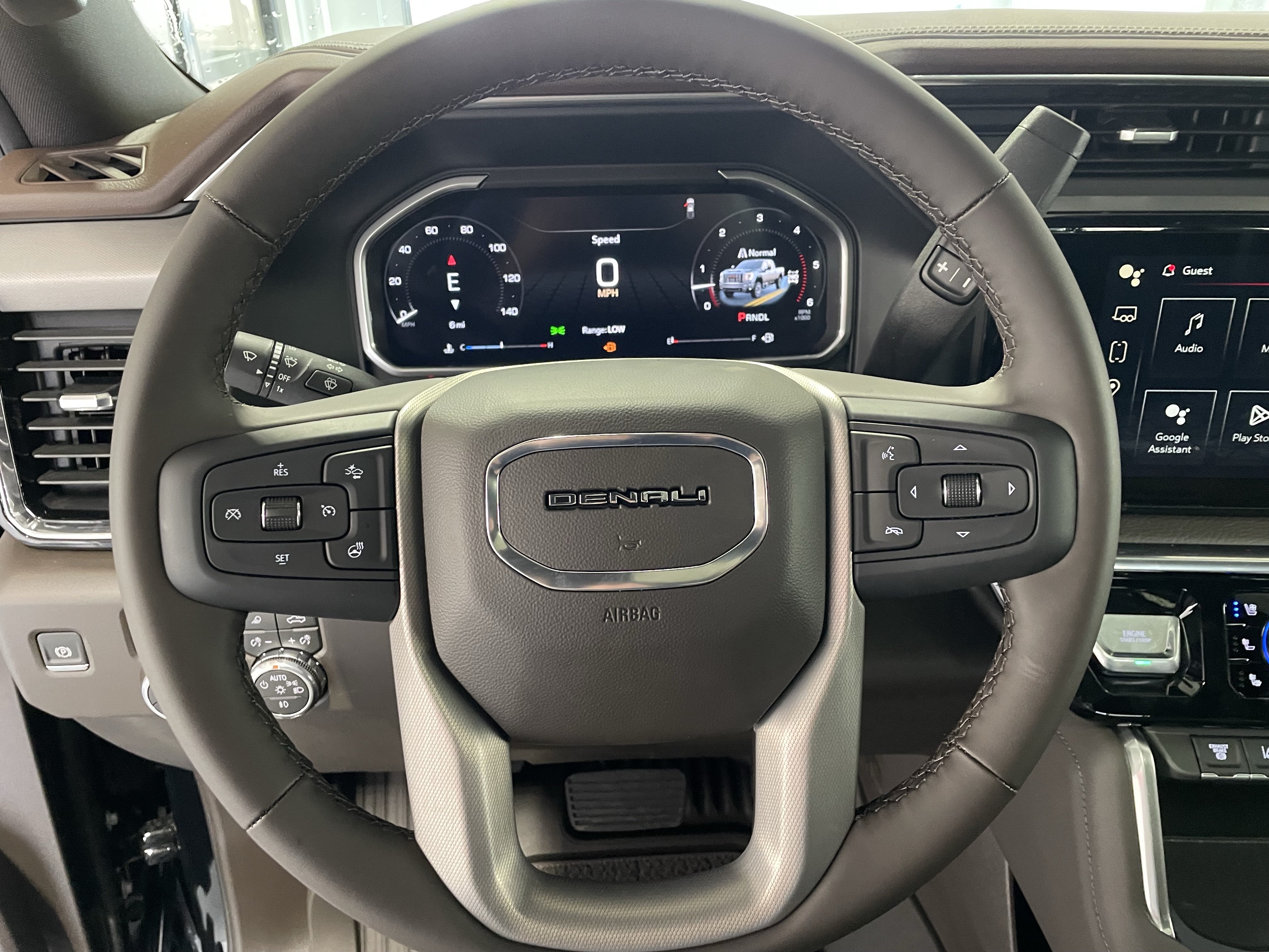 New 2026 GMC Sierra 2500 Denali w/ Denali Reserve Package AWD/4WD image 16