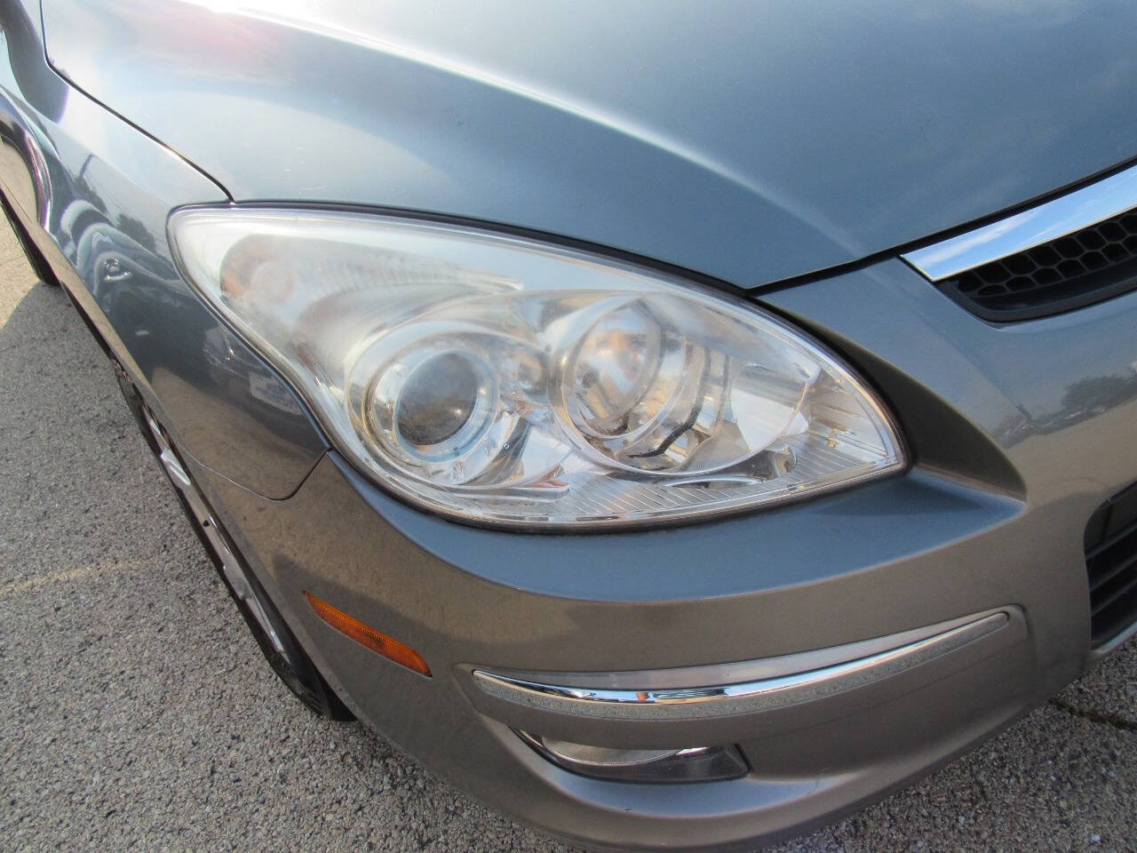 Used 2010 Hyundai Elantra SE w/ Popular Equipment Pkg 2 FWD image 30