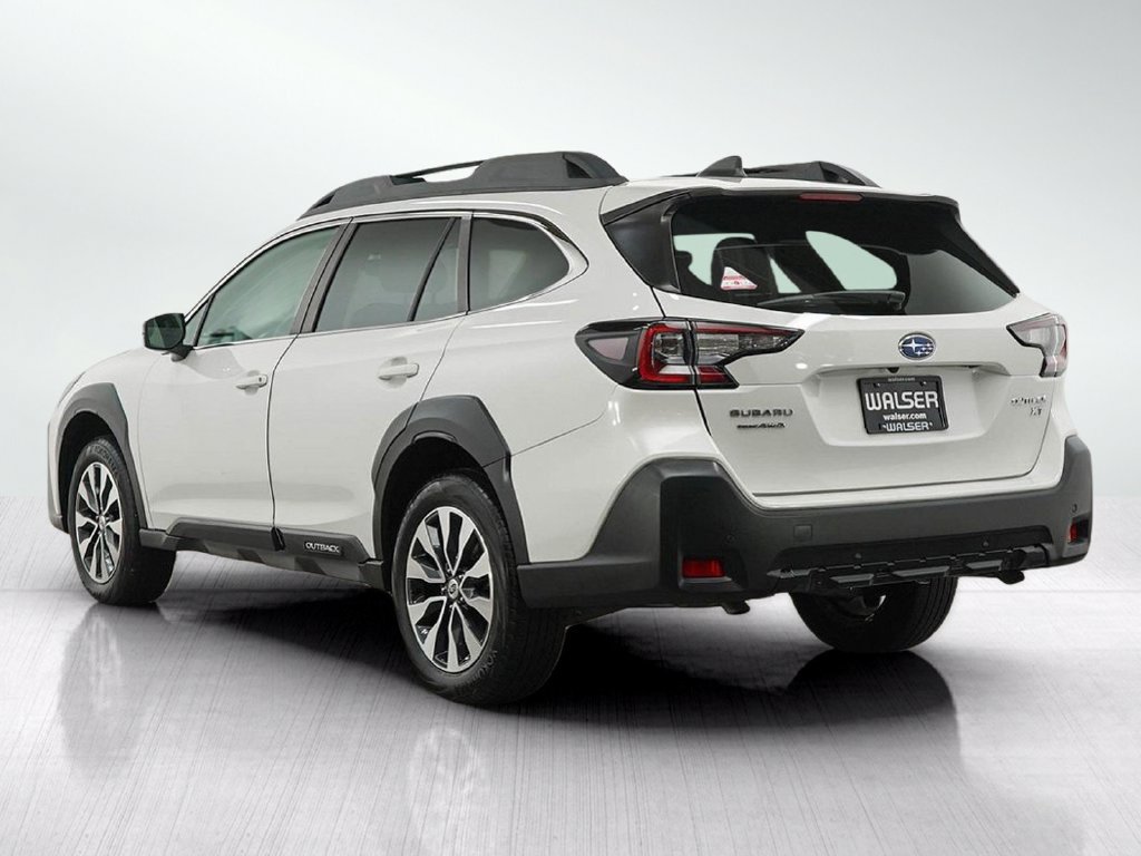 Used 2024 Subaru Outback Limited XT AWD/4WD image 3