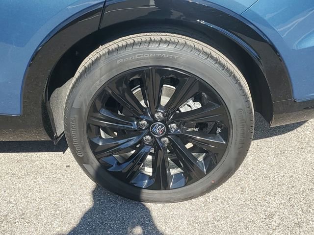 Used 2025 Buick Envista Sport Touring w/ Experience Buick Package image 38