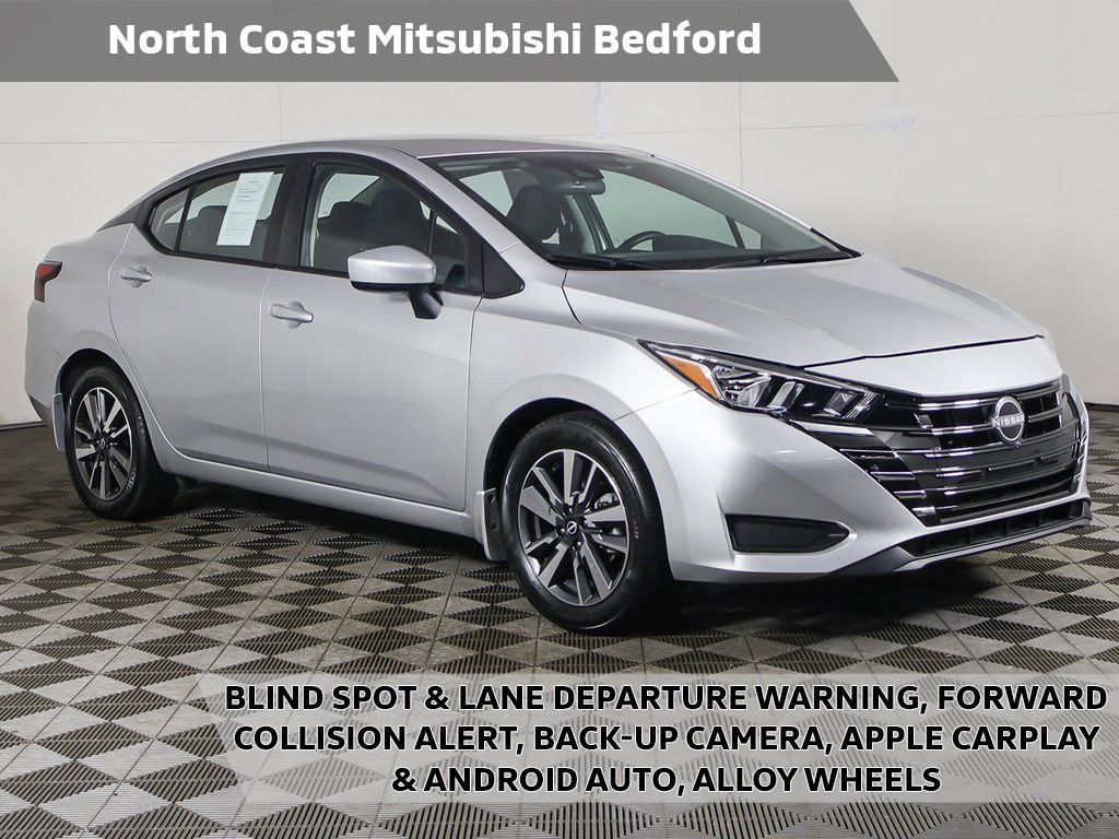 Used 2024 Nissan Versa SV w/ Trunk Package FWD image 1
