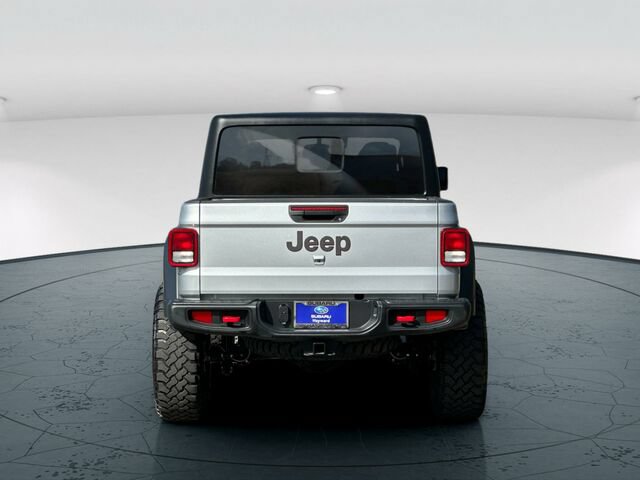 Used 2023 Jeep Gladiator Rubicon w/ Trailer Tow Package AWD/4WD image 5