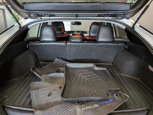 Used 2020 Toyota Prius Prime Limited image 21