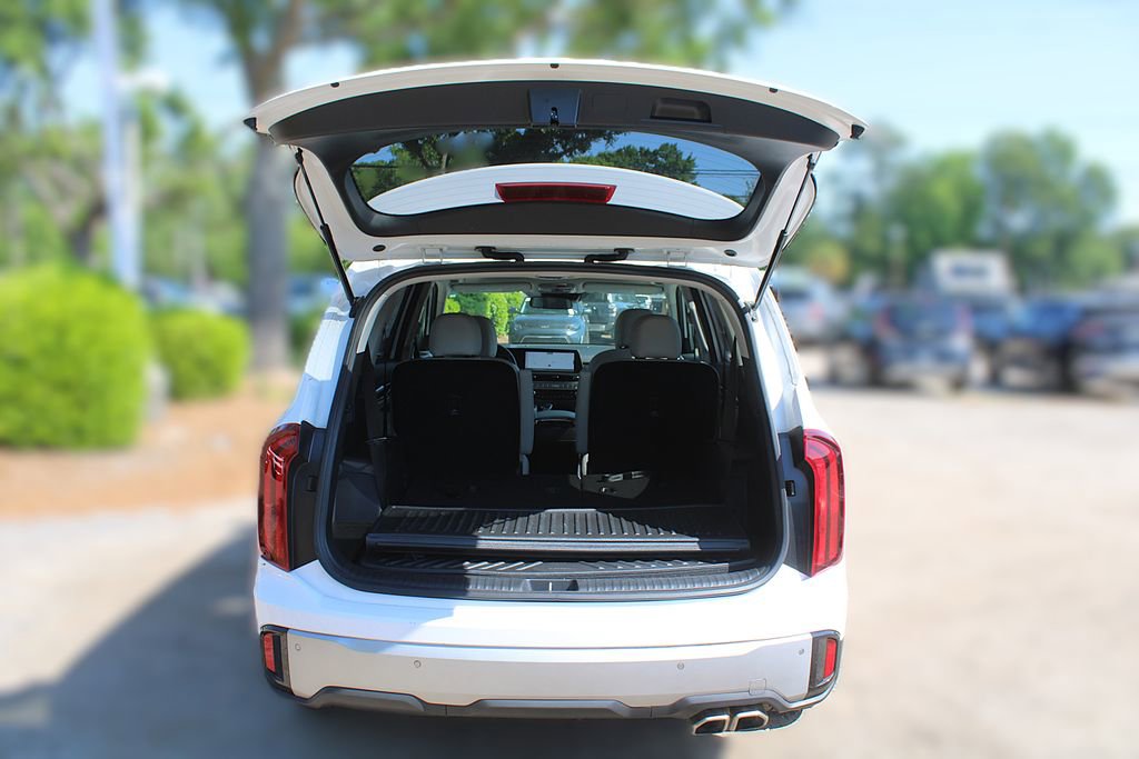Used 2023 Kia Telluride S w/ S Sunroof Package image 9