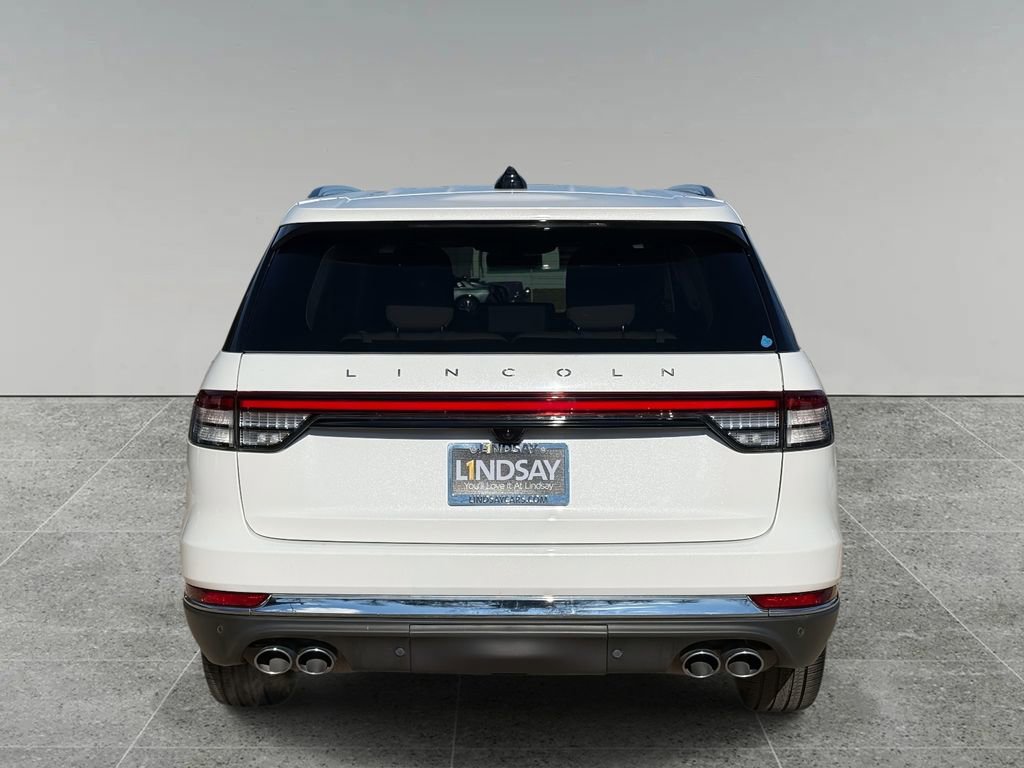Used 2025 Lincoln Aviator Reserve AWD/4WD image 11