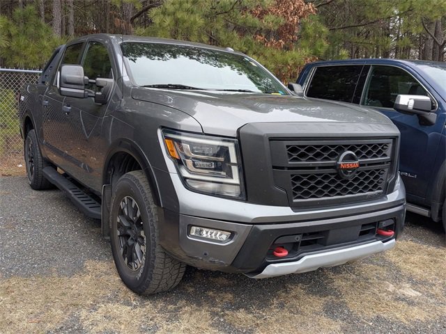 Used 2021 Nissan Titan PRO-4X w/ Pro-4x Convenience Package image 2