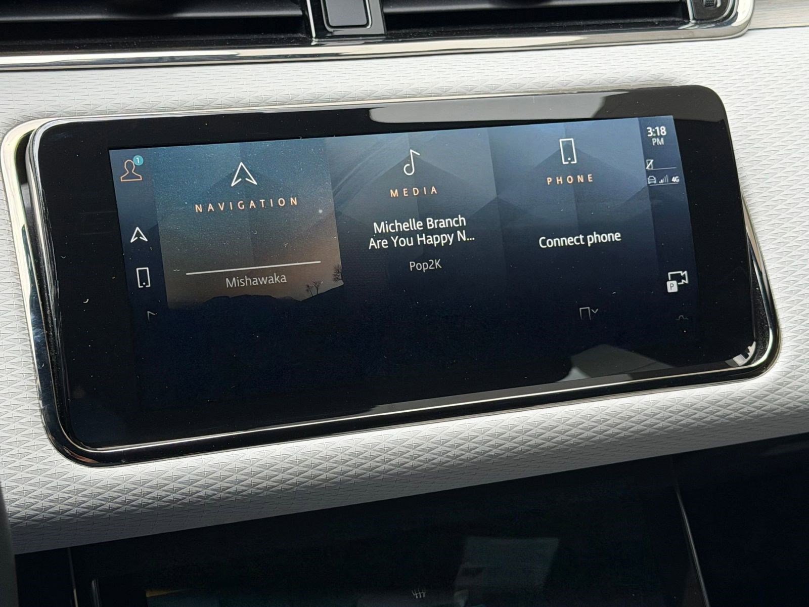 Used 2023 Land Rover Range Rover Evoque R-Dynamic S image 27