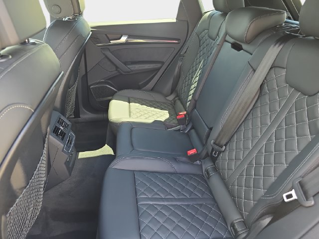 Used 2023 Audi SQ5 Premium Plus w/ Premium Plus Package AWD/4WD image 18