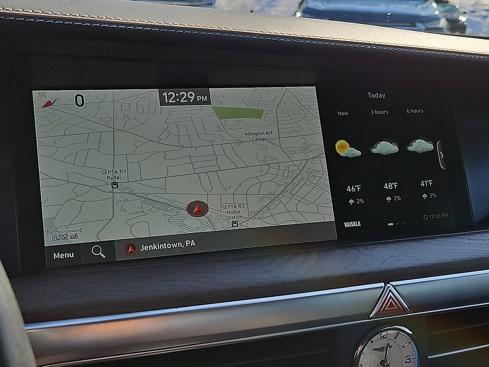 Used 2021 Genesis G90 3.3T Premium image 17