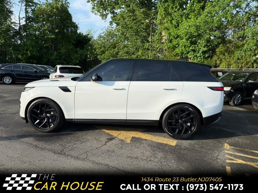 Used 2023 Land Rover Range Rover Sport SE AWD/4WD image 3