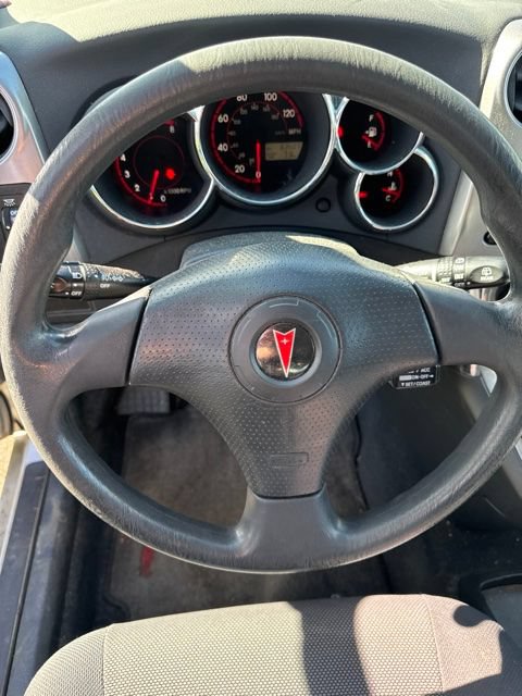 Used 2004 Pontiac Vibe w/ Power Group Value Package FWD image 8